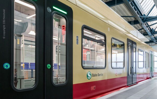 Seitenansicht der Berliner S-Bahn