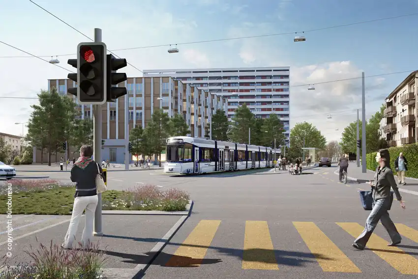 Straßenbahn fährt über eine Kreuzung mit Menschen und anderen Autos